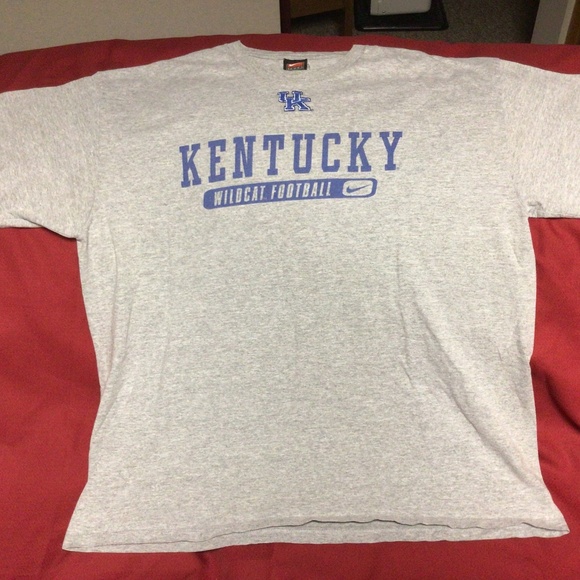 NCAA KENTUCKY Wildcats tshirt - Picture 1 of 2